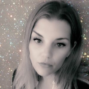 Meet your Posher, Laree